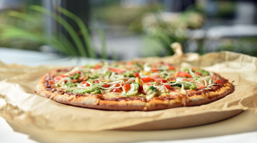 Pizza jako pomysł na szybki poczęstunek dla gości